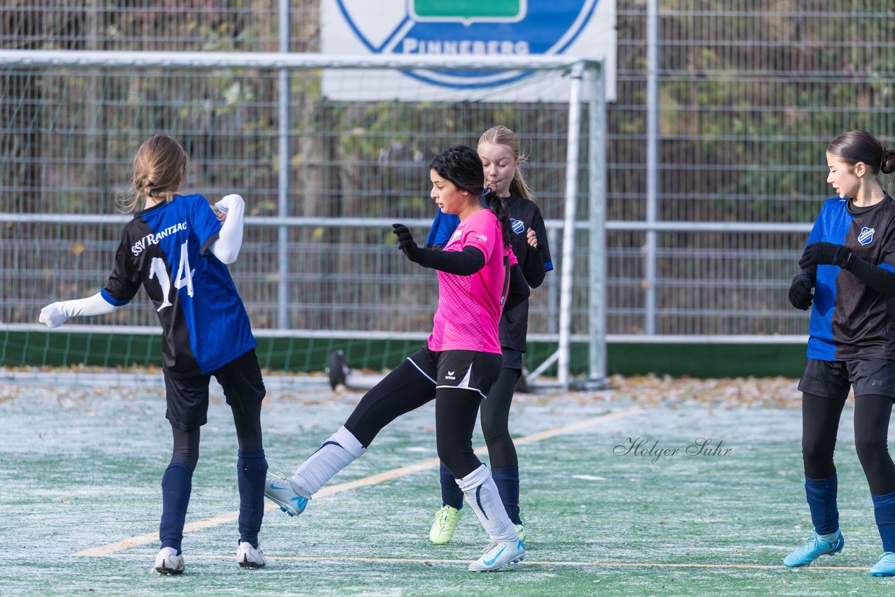 Bild 268 - wCJ VfL Pinneberg - SSV Rantzau : Ergebnis: 0:0